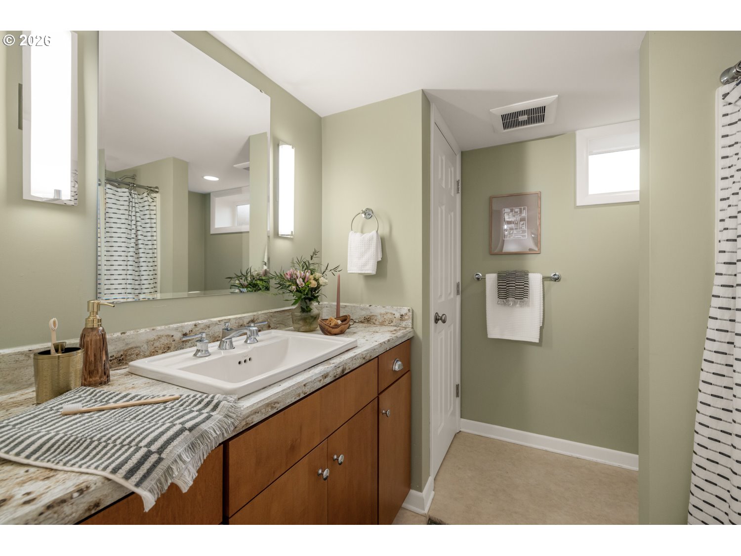 4231 Southeast Long Street Portland, OR 97206 - Photo 28 of 42