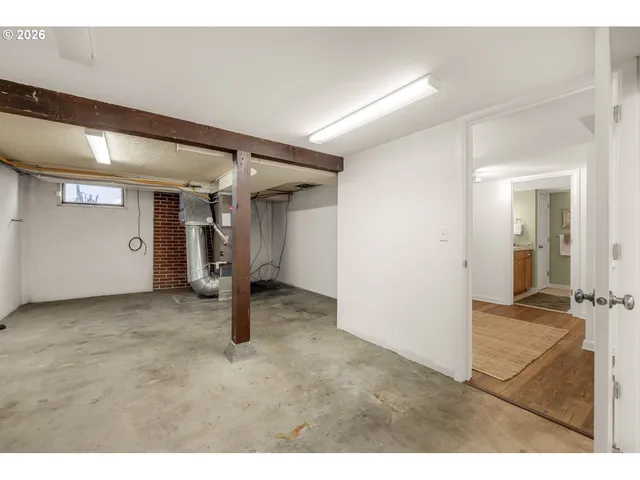 $599,900 | 4231 Southeast Long Street, Portland, OR 97206