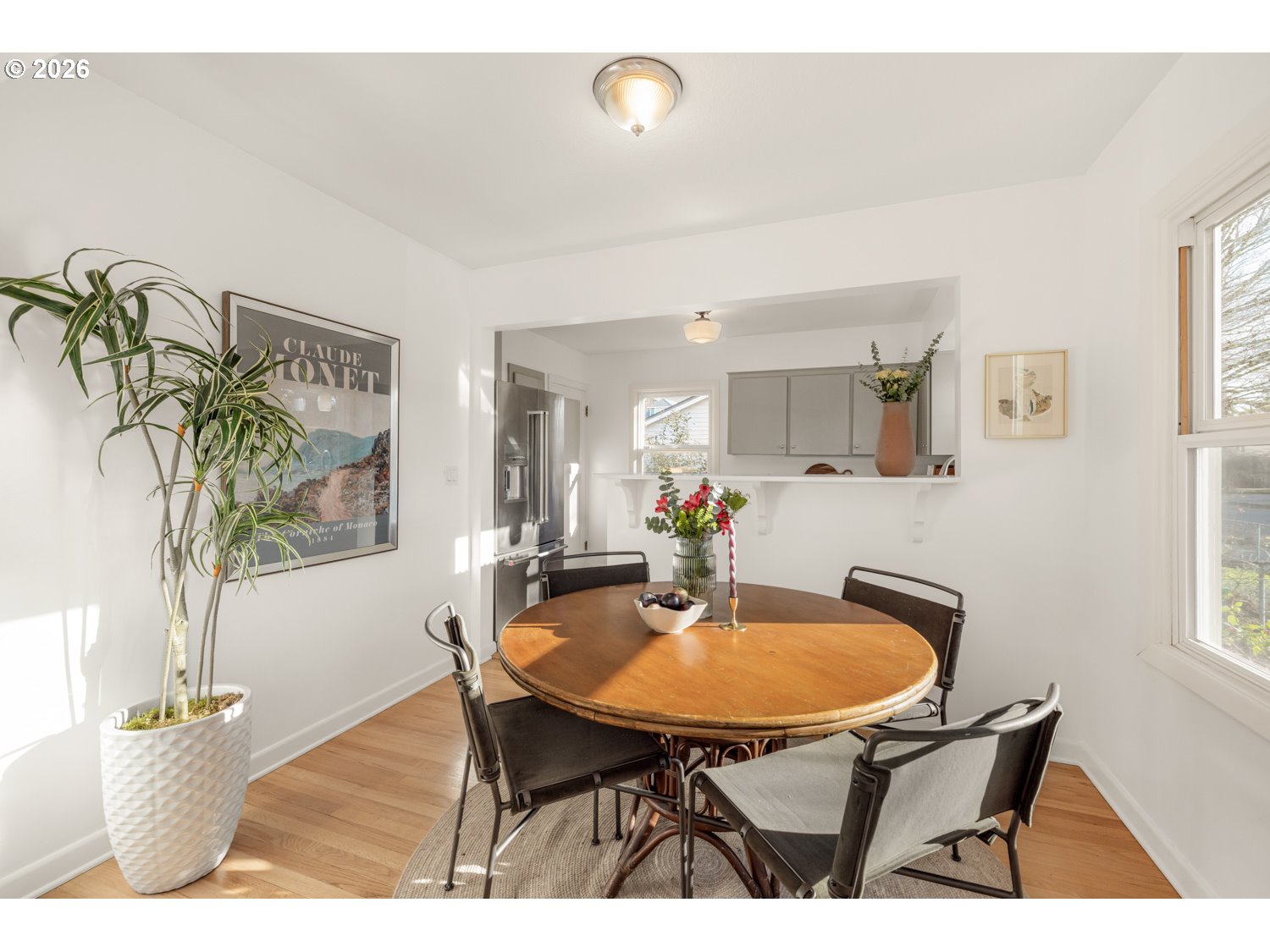 4231 Southeast Long Street Portland, OR 97206 - Photo 7 of 42