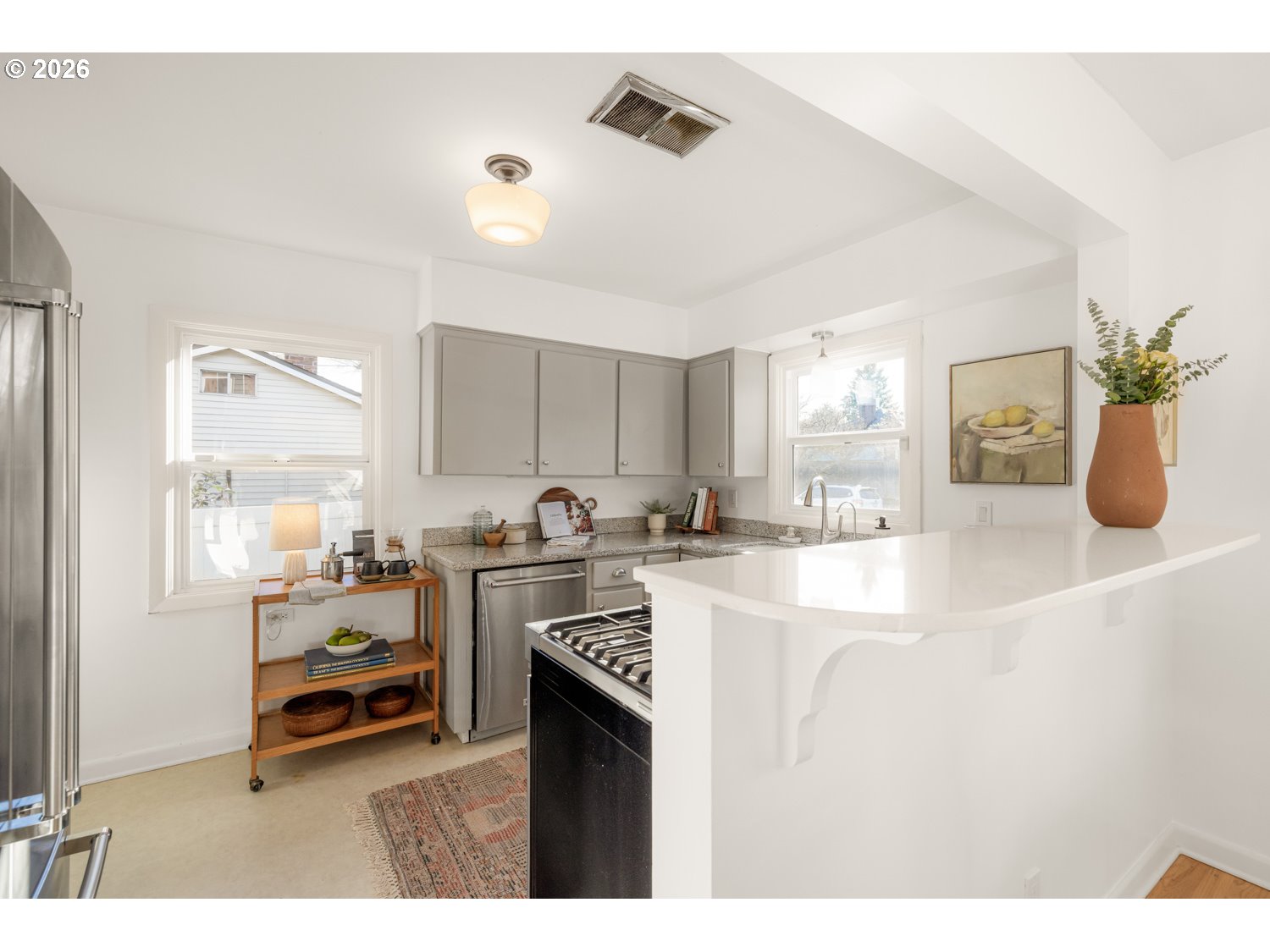 4231 Southeast Long Street Portland, OR 97206 - Photo 10 of 42