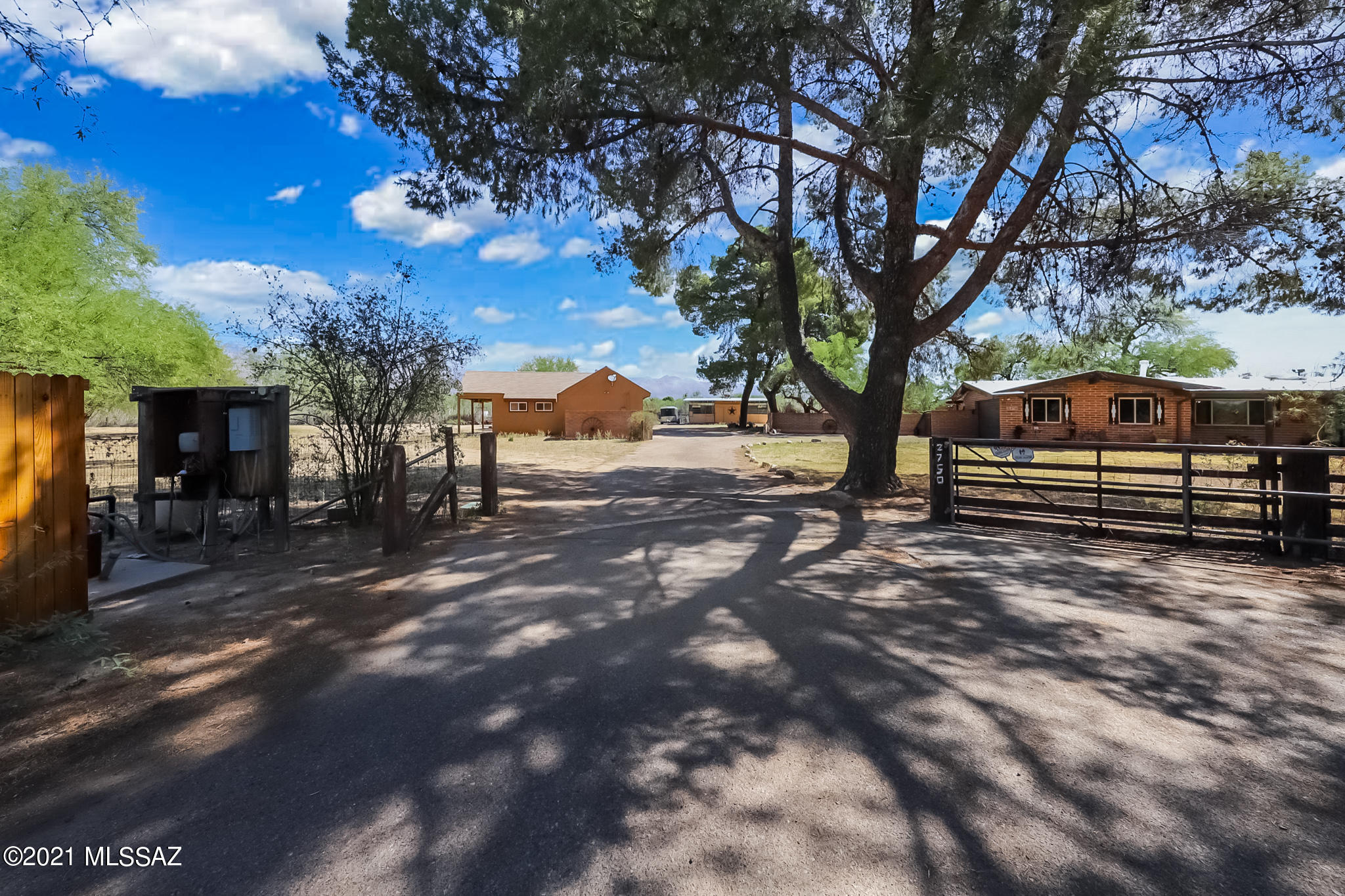 2740 North Pantano Road Tucson, AZ 85715 - Photo 1 of 50