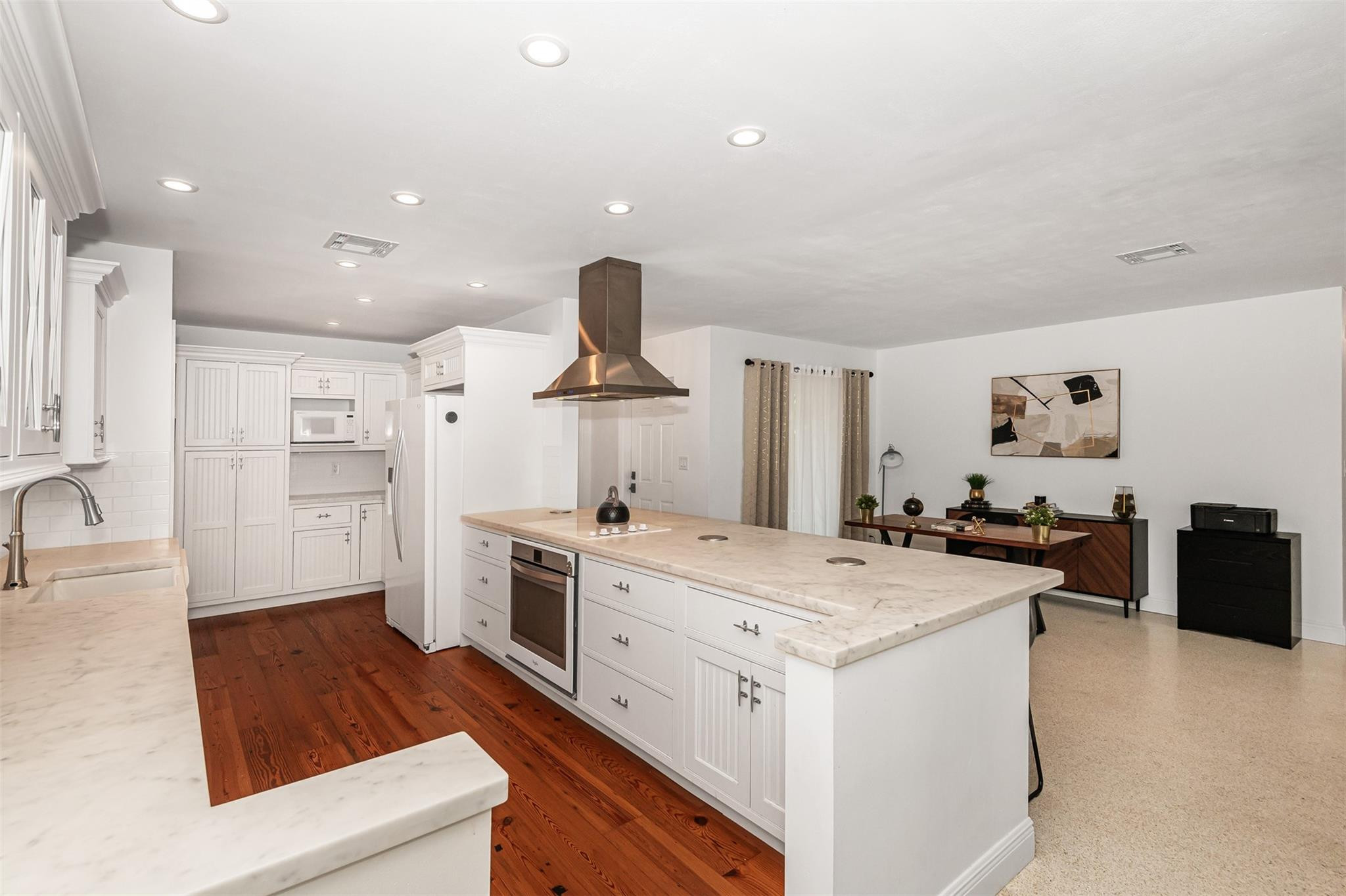 6340 Northeast 21st Road Fort Lauderdale, FL 33308 - Photo 7 of 29 Photo 7