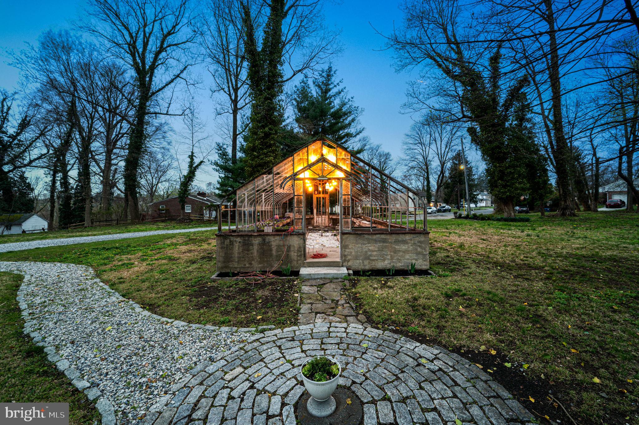 1018 Beech Road Wallingford, PA 19086 - Photo 63 of 66 a view of a outdoor space