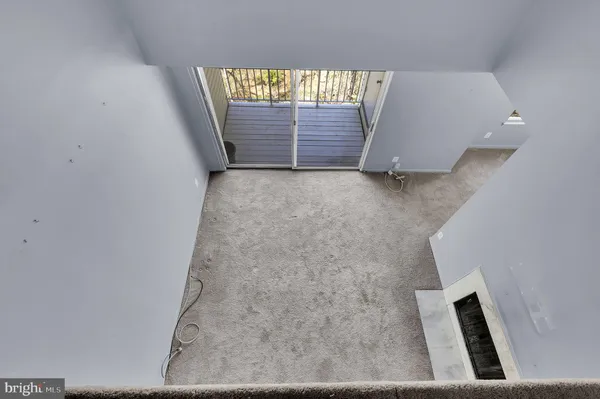 $325,000 | 3 Pickering Court, Unit 202, Germantown, MD 20874