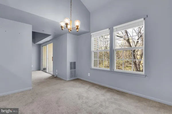 $325,000 | 3 Pickering Court, Unit 202, Germantown, MD 20874