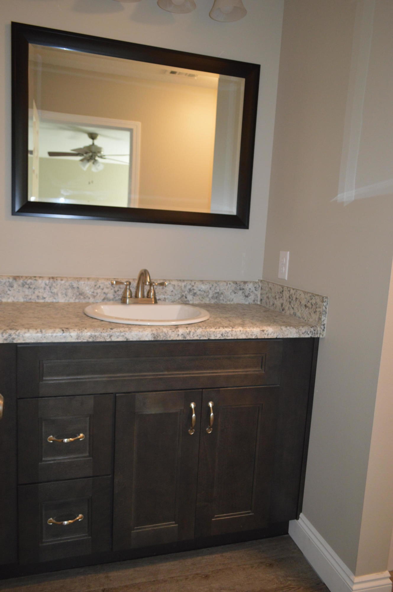 3189 Maple Street Crestview, FL 32539 - Photo 6 of 13 DSC_0008