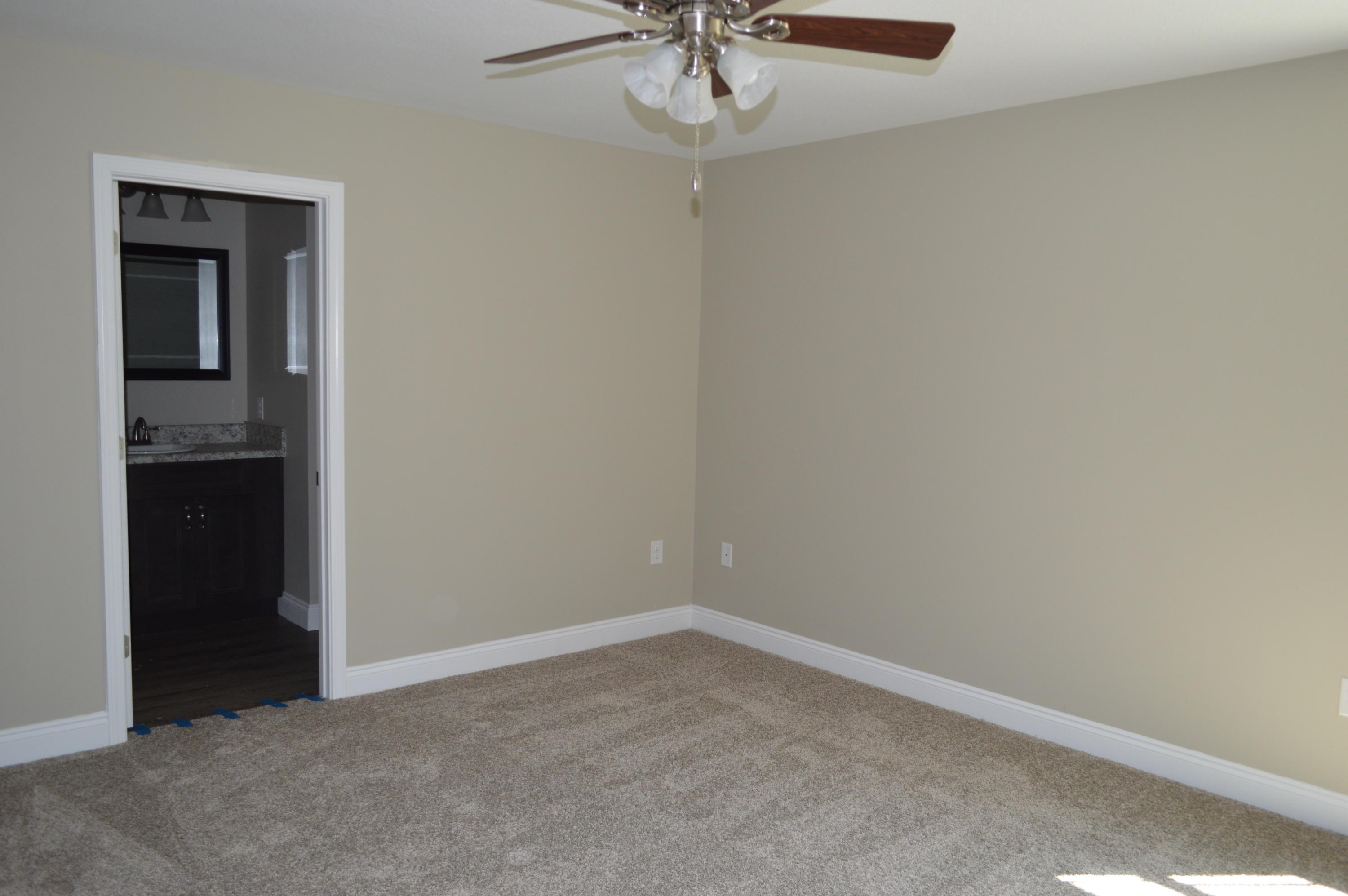 3189 Maple Street Crestview, FL 32539 - Photo 9 of 13 DSC_0015