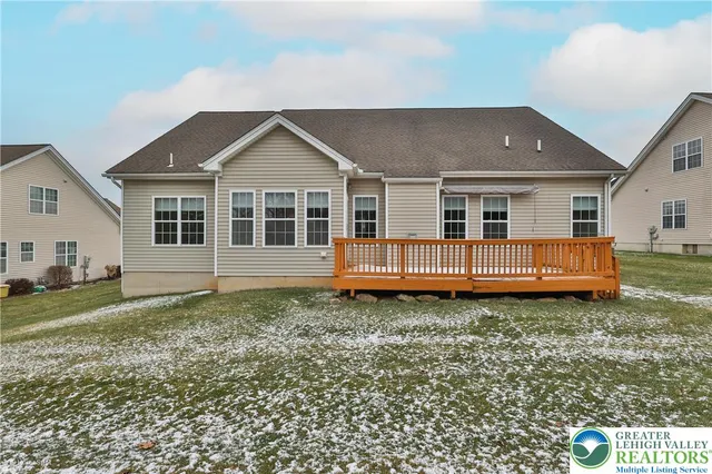 $424,900 | 1384 Hennaberry Lane, Easton, PA 18040