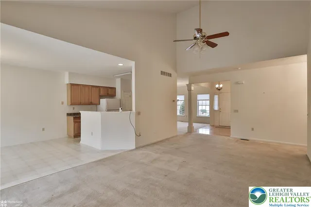 $424,900 | 1384 Hennaberry Lane, Easton, PA 18040