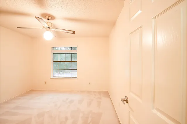 $2,300 | 6914 Dallas Drive, Austin, TX 78729