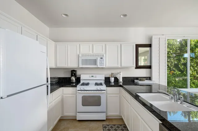 $4,500 | 60224 Honeysuckle Street, La Quinta, CA 92253