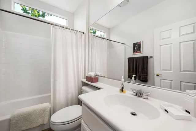 $4,500 | 60224 Honeysuckle Street, La Quinta, CA 92253