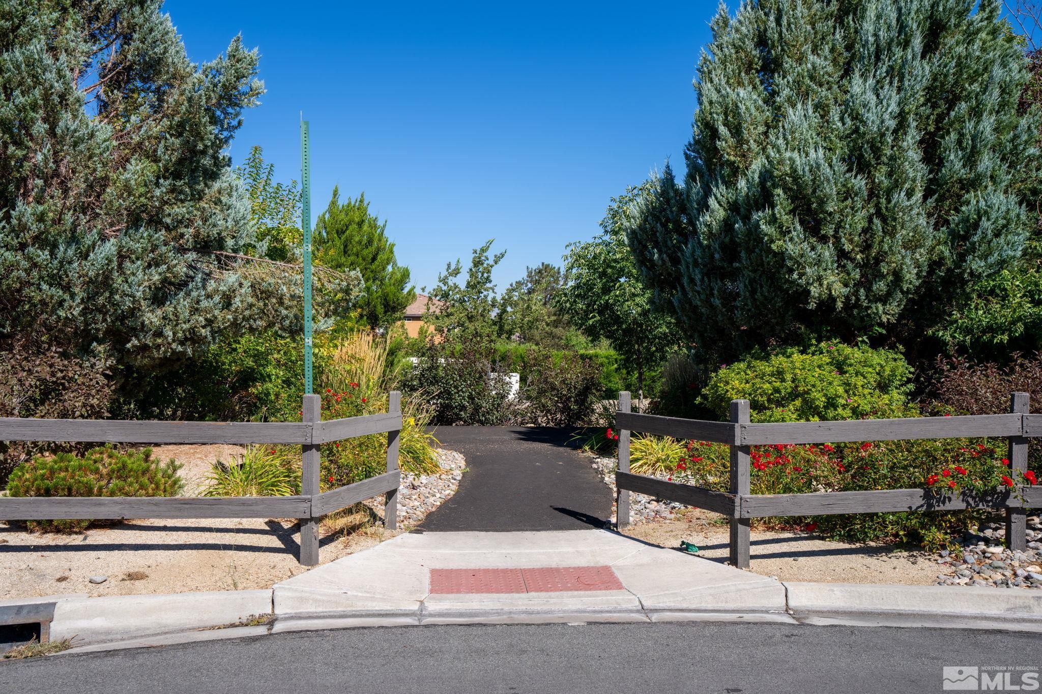 401 Sysonby Court Reno, NV 89521 - Photo 2 of 25 Photo 2