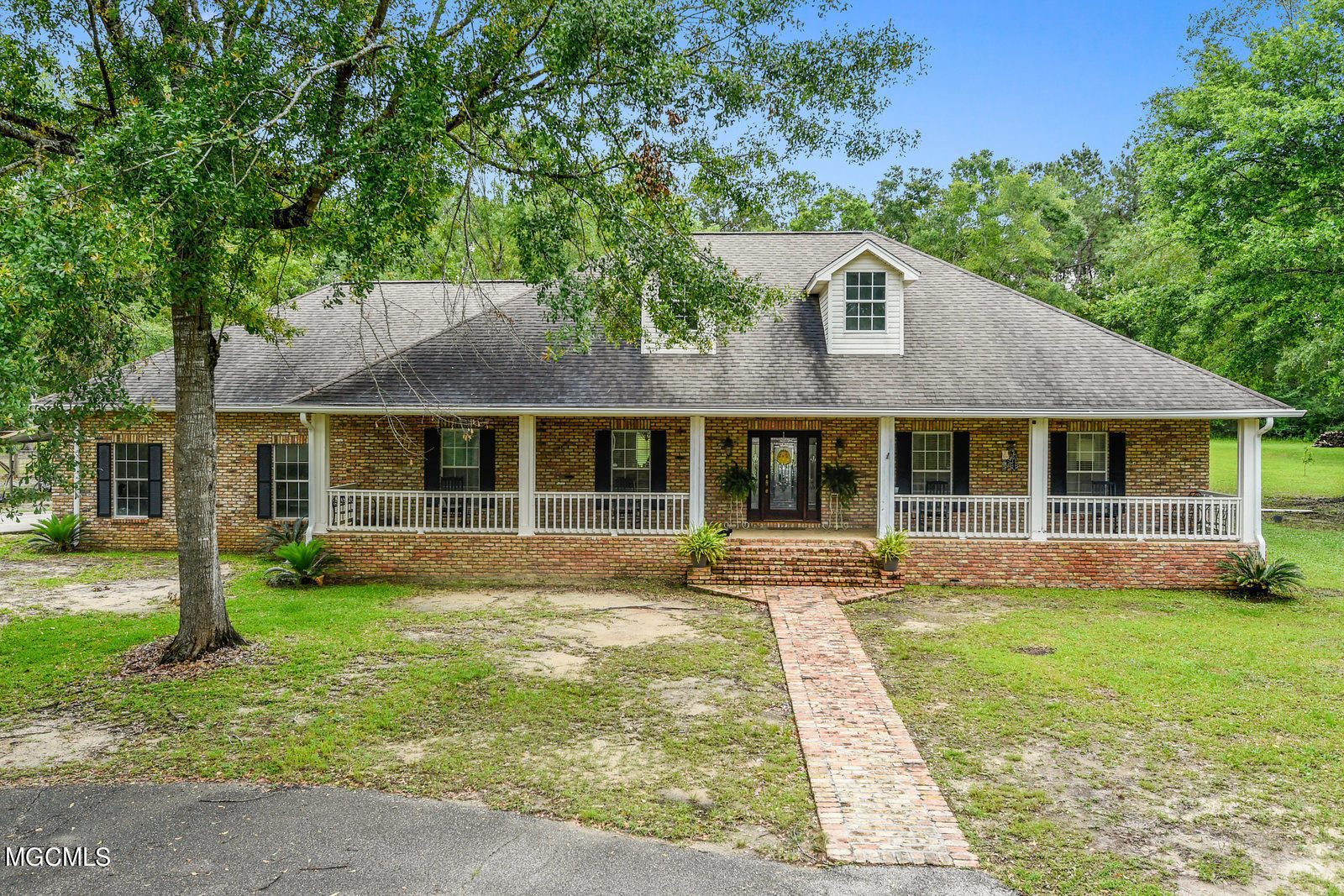 16276 McKay Road Gulfport, MS 39503 - Photo 1 of 28 002_1600x1067_mls_1600x1067