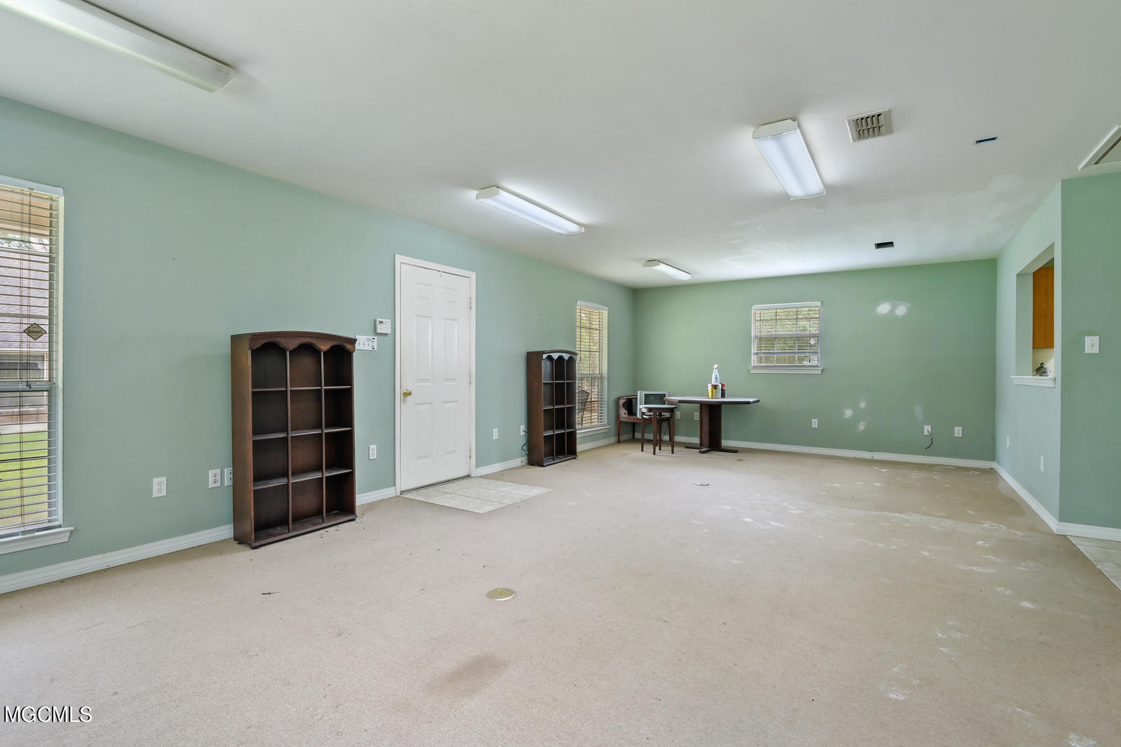 16276 McKay Road Gulfport, MS 39503 - Photo 24 of 28 024_1600x1067_mls_1600x1067