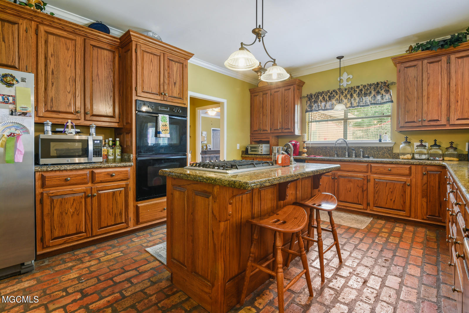 16276 McKay Road Gulfport, MS 39503 - Photo 9 of 28 009_1600x1067_mls_1600x1067