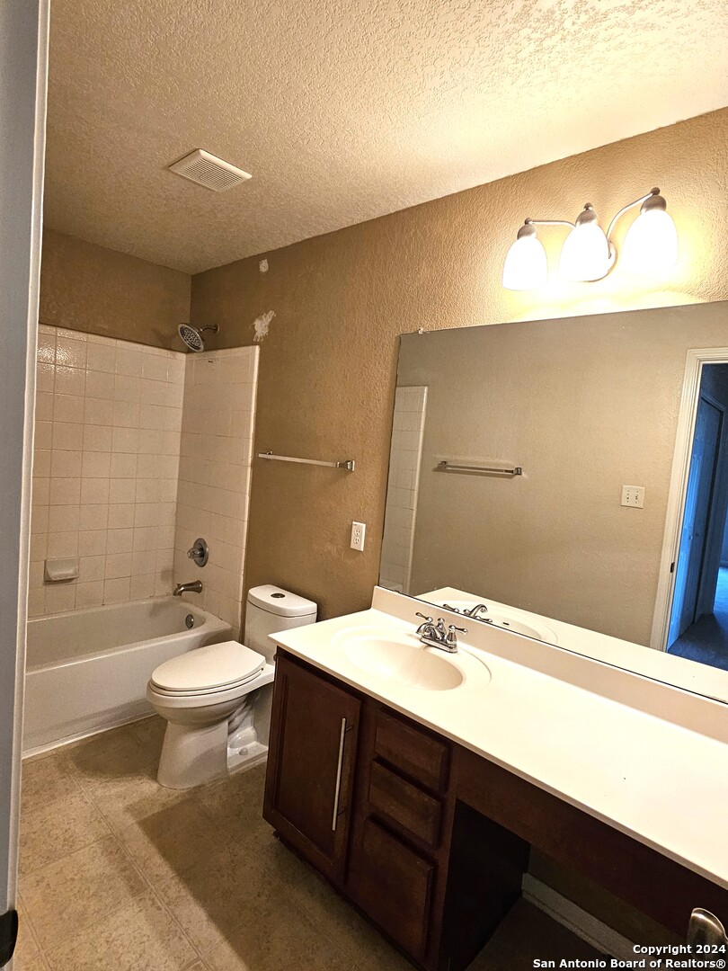 208 Springtree Cove Cibolo, TX 78108 - Photo 25 of 36