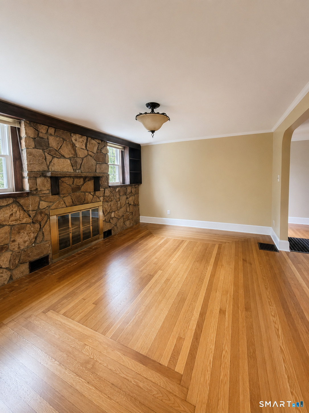 561 Hopewell Road Glastonbury, CT 06073 - Photo 10 of 21