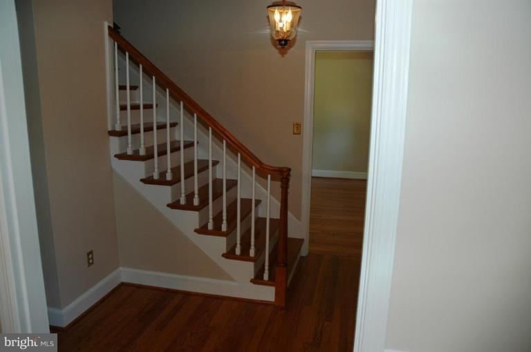 10354 Walker Road Culpeper, VA 22701 - Photo 2 of 23 Entrance / Foyer