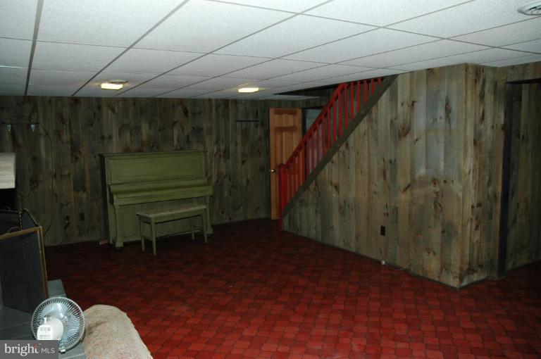 10354 Walker Road Culpeper, VA 22701 - Photo 14 of 23 Recreation Room