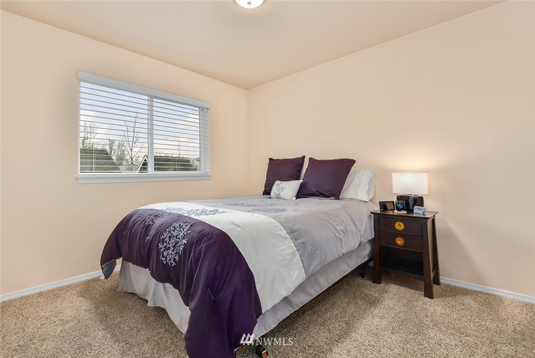 4225 Northeast 8th Street Renton, WA 98059 - Photo 19 of 25 Gallery Image 19