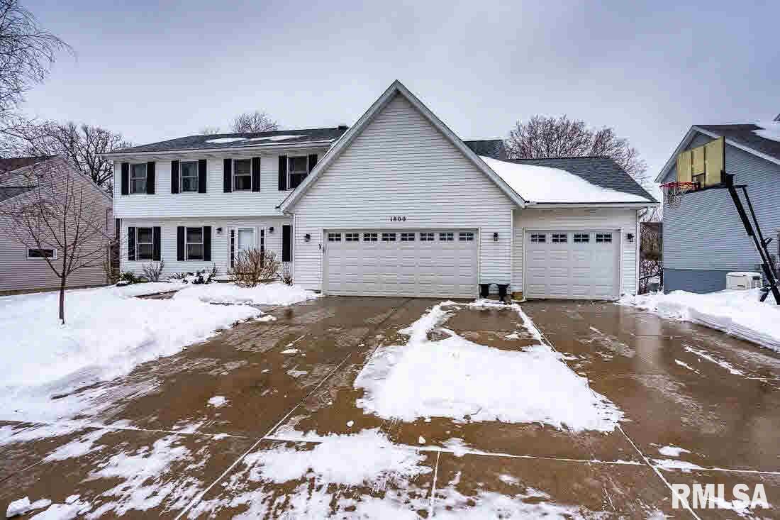 1800 Plum Tree Road Bettendorf, IA 52722 - Photo 1 of 24 Gallery Image 1