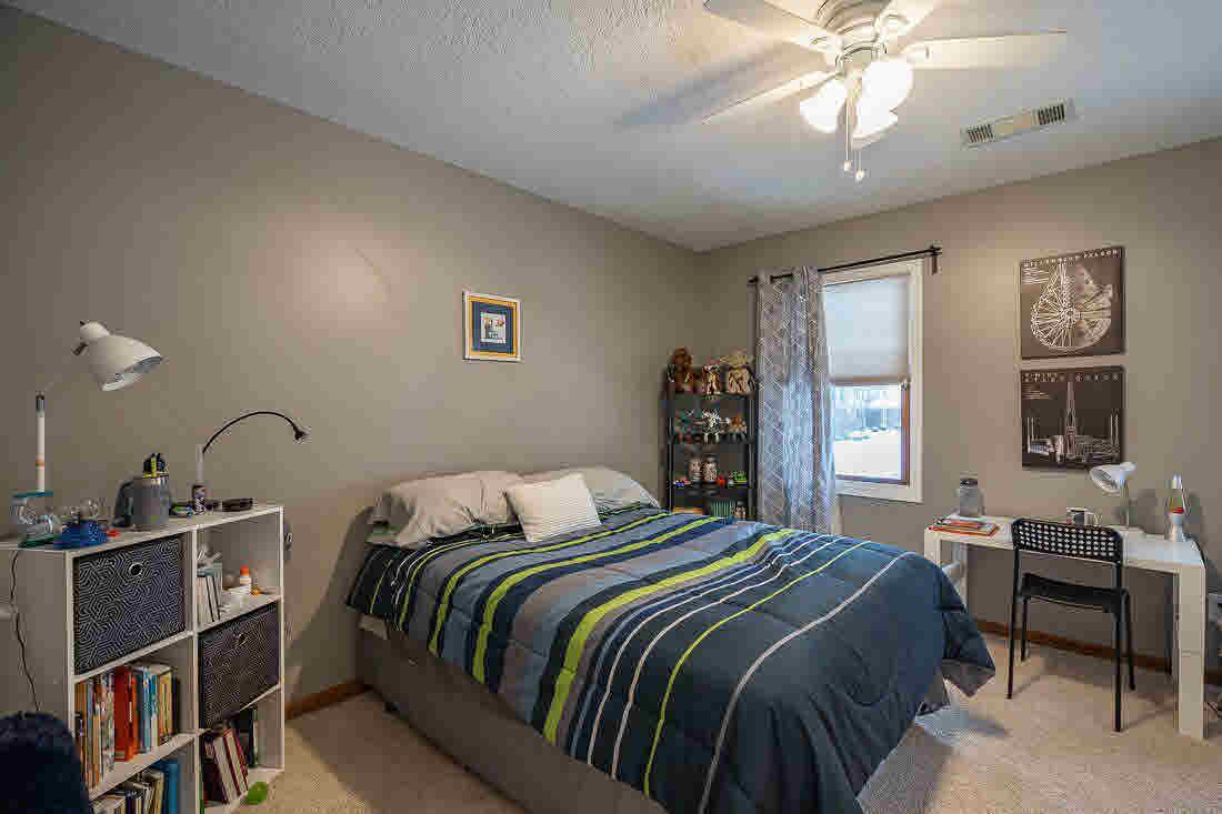 1800 Plum Tree Road Bettendorf, IA 52722 - Photo 17 of 24 Gallery Image 17