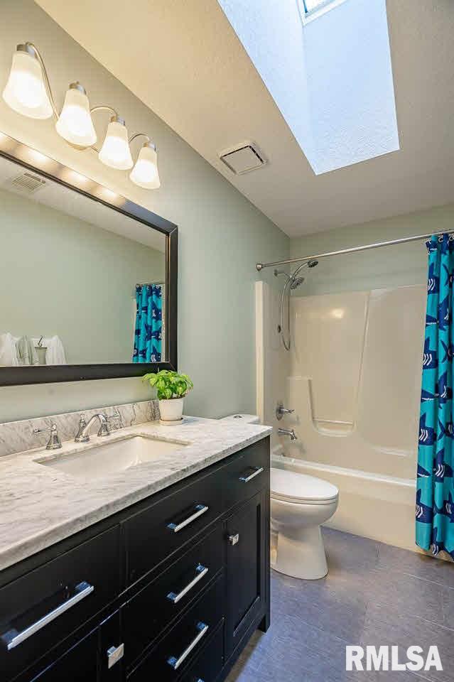 1800 Plum Tree Road Bettendorf, IA 52722 - Photo 21 of 24 Gallery Image 21