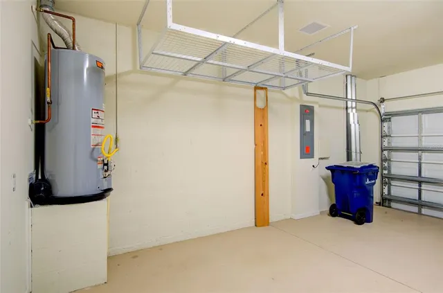 $2,500 | 12232 Marsh Pointe Road, Sarasota, FL 34238