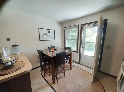 $335,000 | 855-857 Rhodes Street, Woodstock, IL 60098