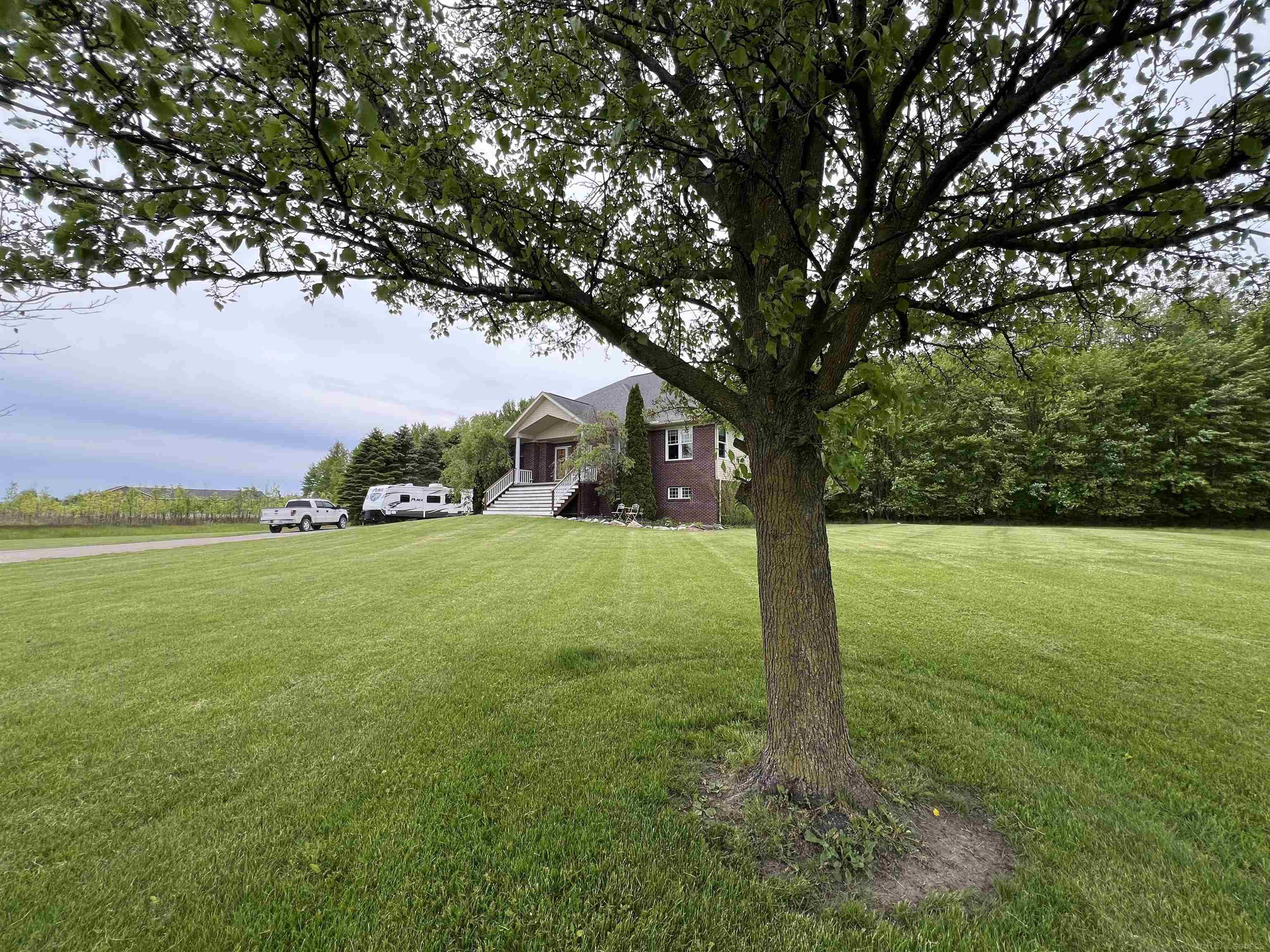815 Cove Road Goodells, MI 48027 - Photo 6 of 88 Gorgeous Grounds!