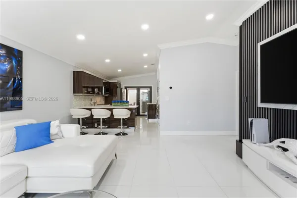 $3,300 | 3355 West 68th Street, Unit 170, Hialeah, FL 33018