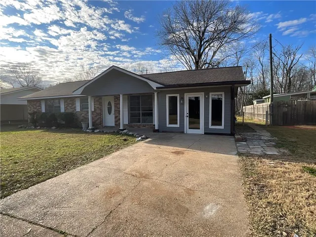 $119,900 | 6822 Isabella Drive, Alexandria, LA 71301
