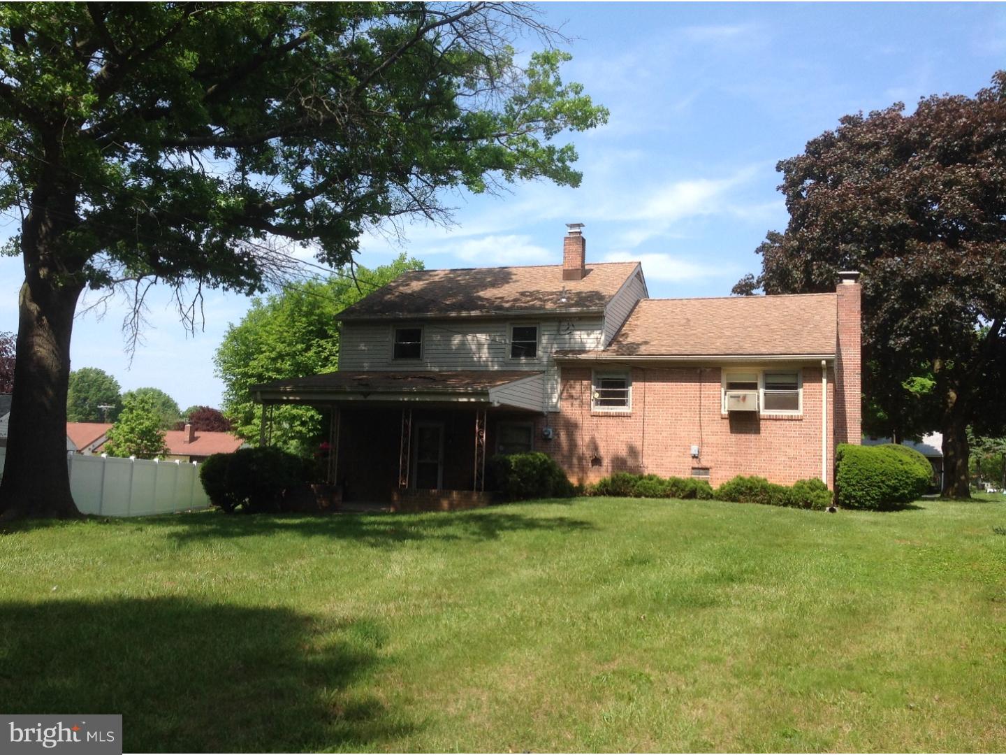 161 Crest Road Sinking Spring, PA 19608 - Photo 4 of 19 Exterior Back