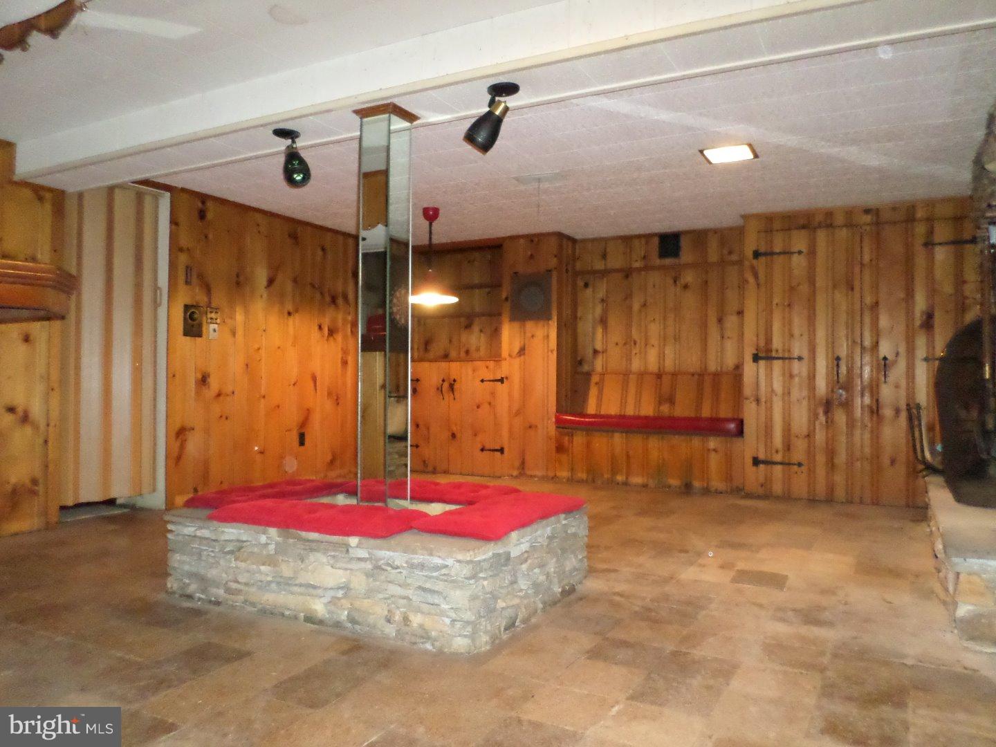 161 Crest Road Sinking Spring, PA 19608 - Photo 7 of 19 Family Room