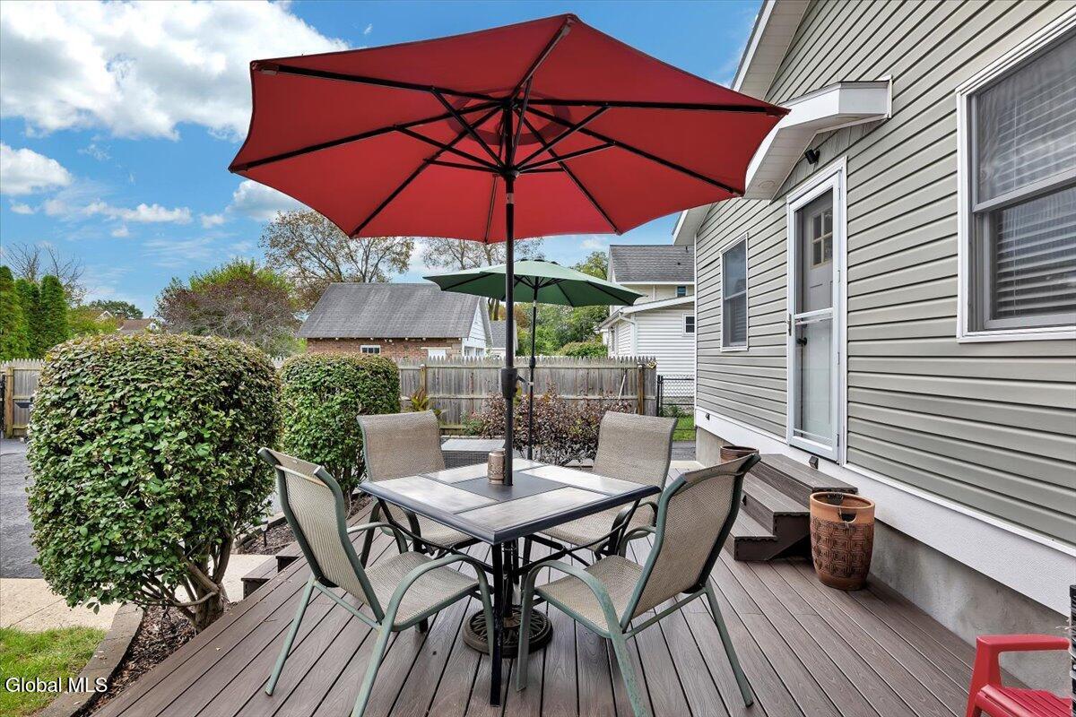 1009 North Westcott Road Rotterdam, NY 12306 - Photo 20 of 37 38-P1567683