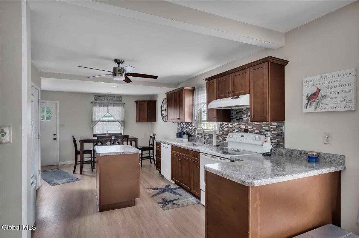 1009 North Westcott Road Rotterdam, NY 12306 - Photo 7 of 37 09-P1567821