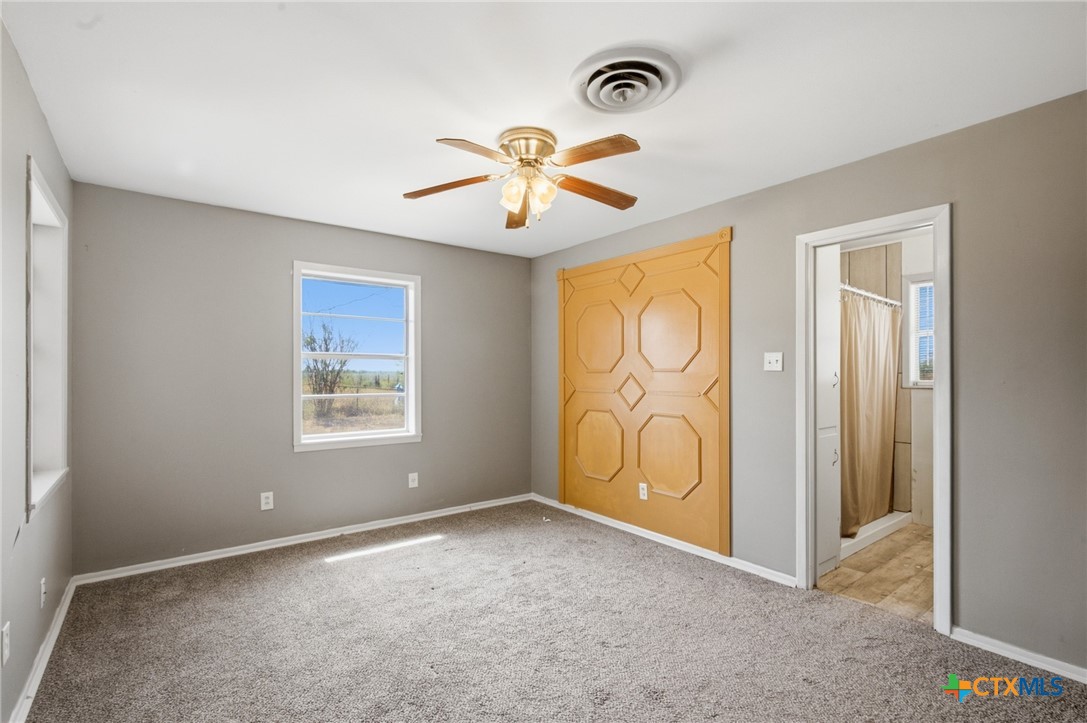 7287 Hanselman Road Victoria, TX 77905 - Photo 14 of 42 Gallery Image 14