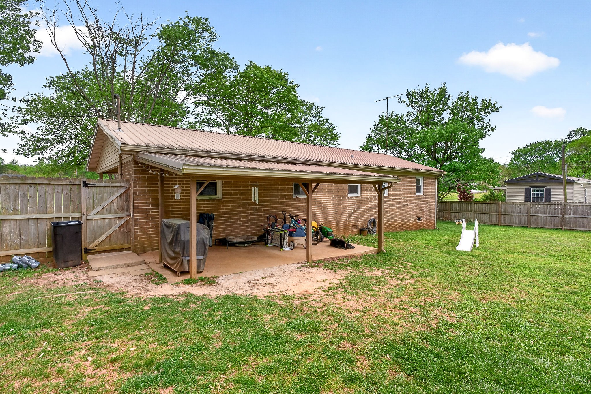 237 Armstrong Road Doyle, TN 38559 - Photo 33 of 34 Gallery Image 33