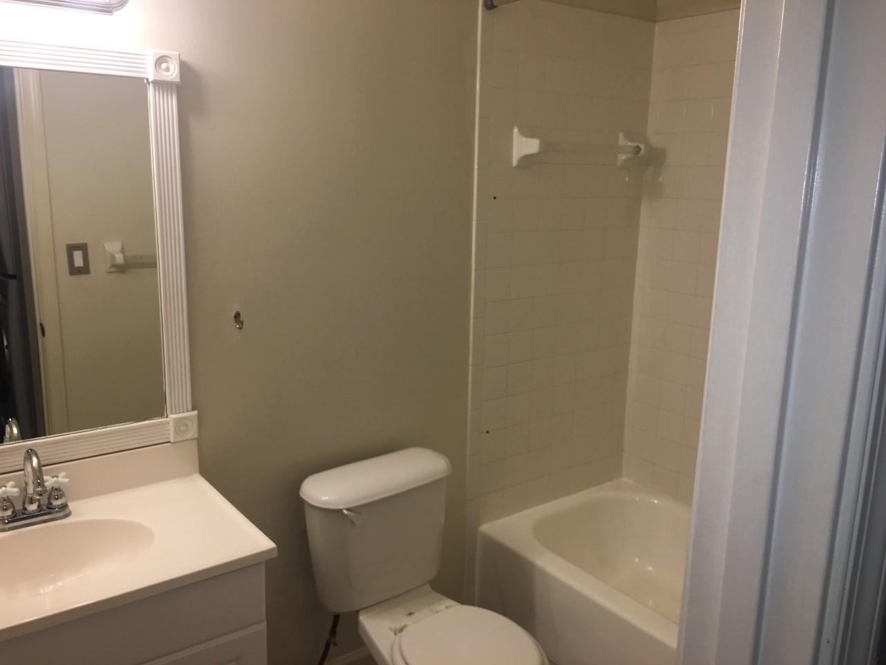 3139 Millwood Terrace, Unit 2300 Boca Raton, FL 33431 - Photo 13 of 19 m23 2.nd bath