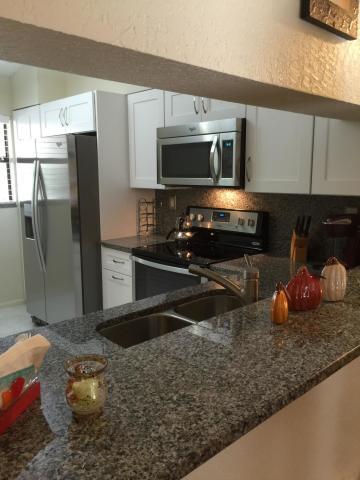 3139 Millwood Terrace, Unit 2300 Boca Raton, FL 33431 - Photo 4 of 19 millwood kitchen