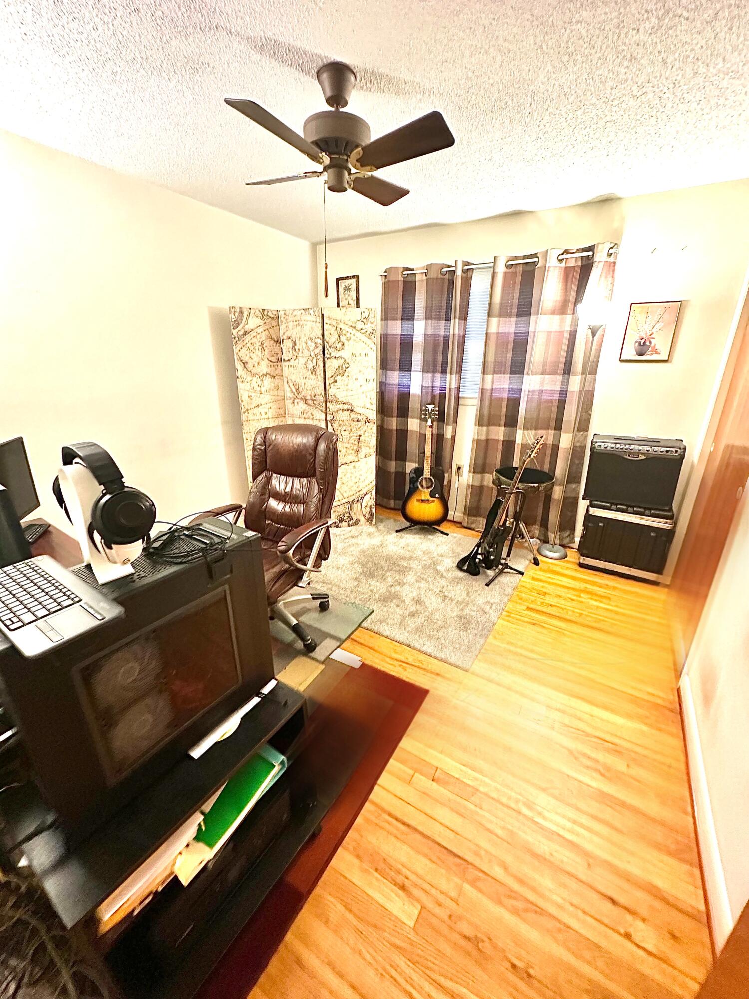 204 Cleveland Street Summerville, SC 29483 - Photo 7 of 16 AB00B775-971A-4354-9AE9-687A09DB749B