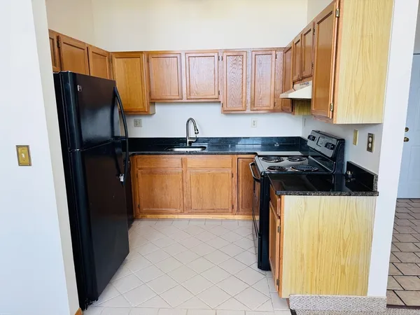 $2,400 | 64 Forest Street, Unit 235, Medford, MA 02155