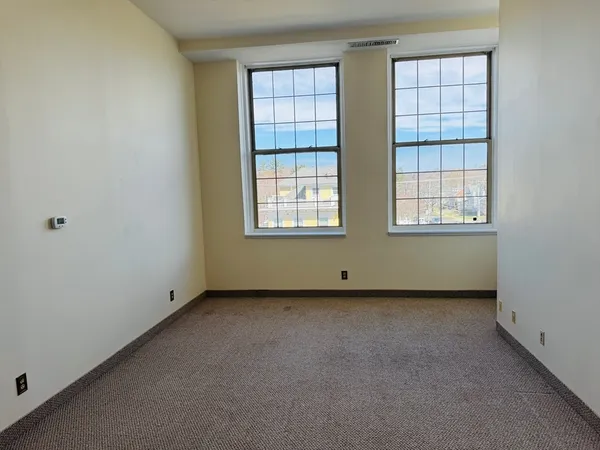 $2,400 | 64 Forest Street, Unit 235, Medford, MA 02155