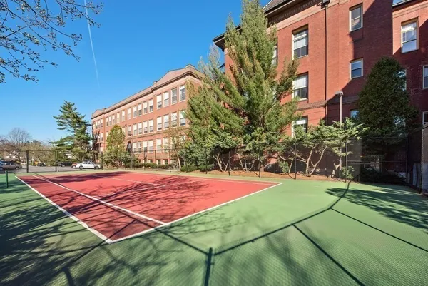 $2,400 | 64 Forest Street, Unit 235, Medford, MA 02155