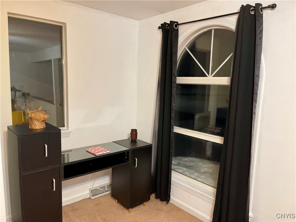 6105 Gillette Road Cicero, NY 13039 - Photo 33 of 36