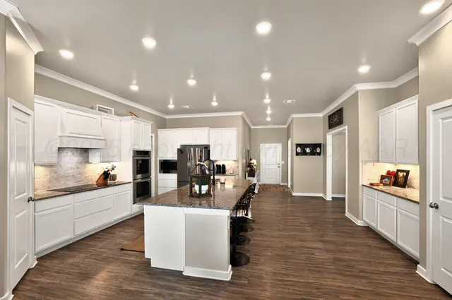 $475,000 | 2701 Daybreak Lane, Amarillo, TX 79124