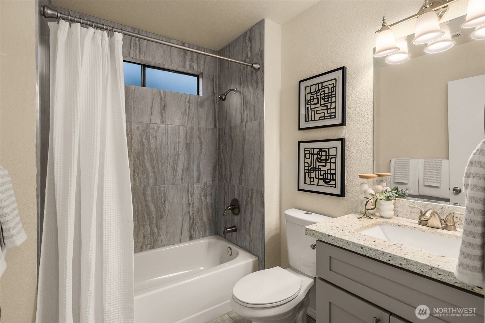 17021 76th Avenue West Edmonds, WA 98026 - Photo 26 of 36