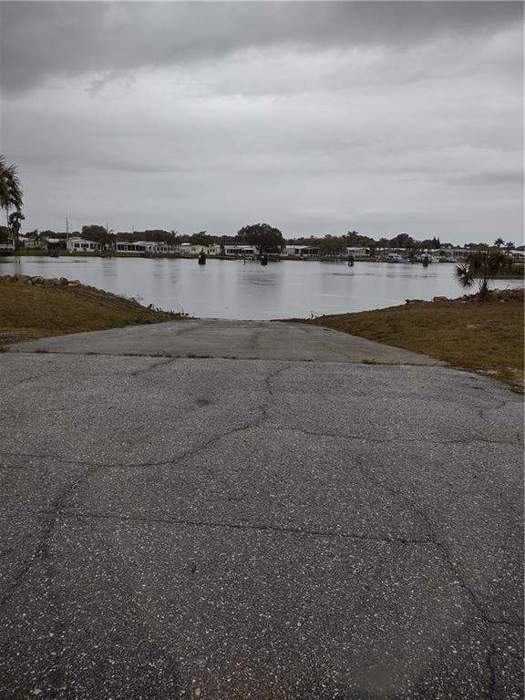 1159 Daniels Road, Unit 208 Moore Haven, FL 33471 - Photo 13 of 30