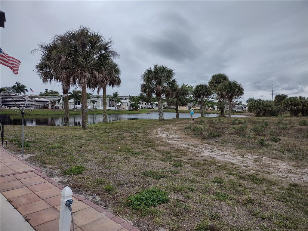 1159 Daniels Road, Unit 208 Moore Haven, FL 33471 - Photo 15 of 30